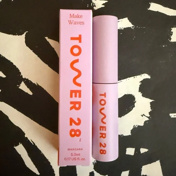 Tower 28 Beauty Mini Lashes and Lips Duo - MakeWaves Mascara & ShineOn Lip Jelly - Picture 11 of 16